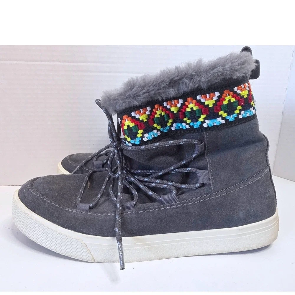 Toms alpine boots